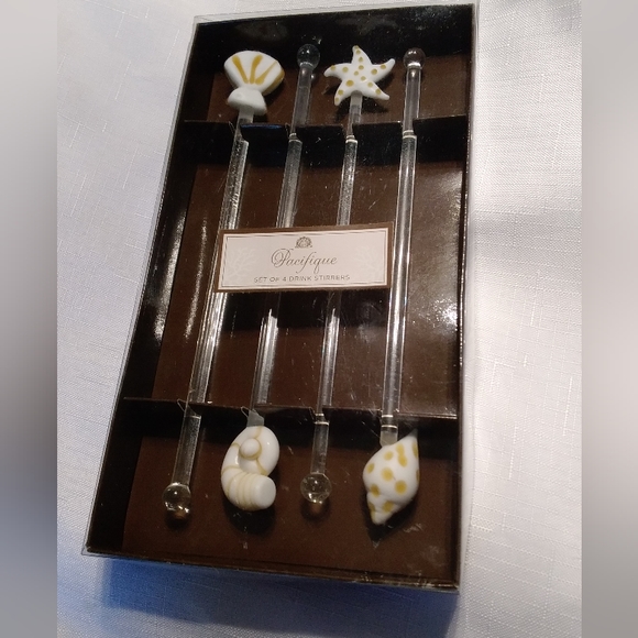 Drink Stirrers Box of 4 Seashell Design NOS - Picture 1 of 4